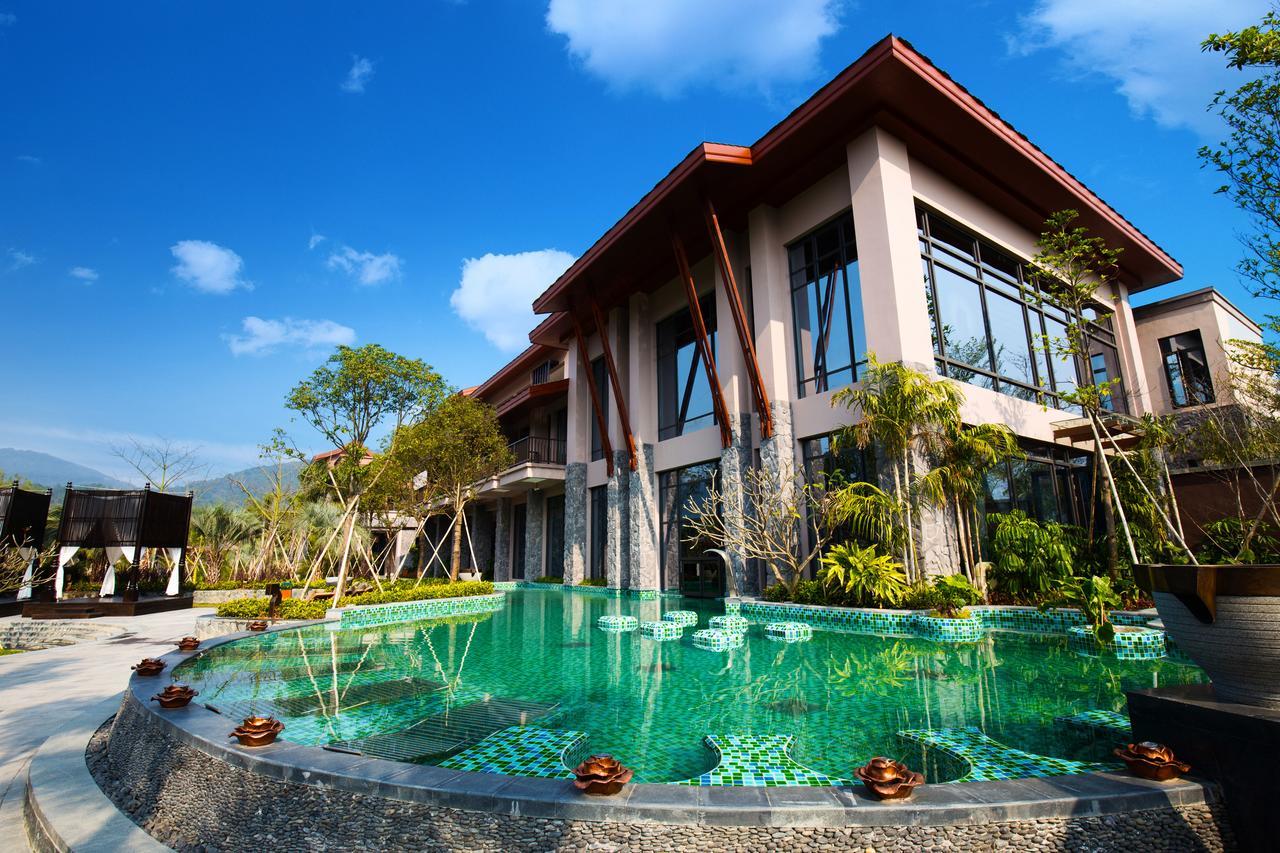 Dusit Devarana Hot Springs & Spa Гуанджоу Екстериор снимка