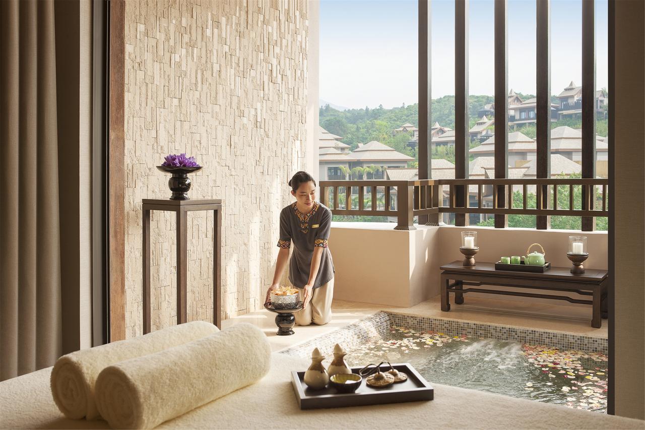 Dusit Devarana Hot Springs & Spa Гуанджоу Екстериор снимка